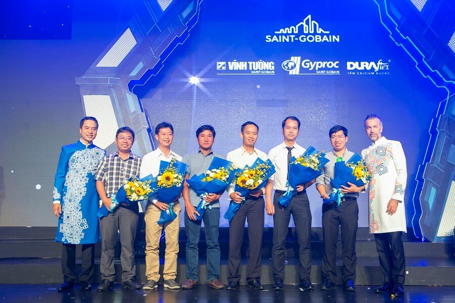 Hội nghị khách hàng với thông điệp "Hướng Đến Tương Lai