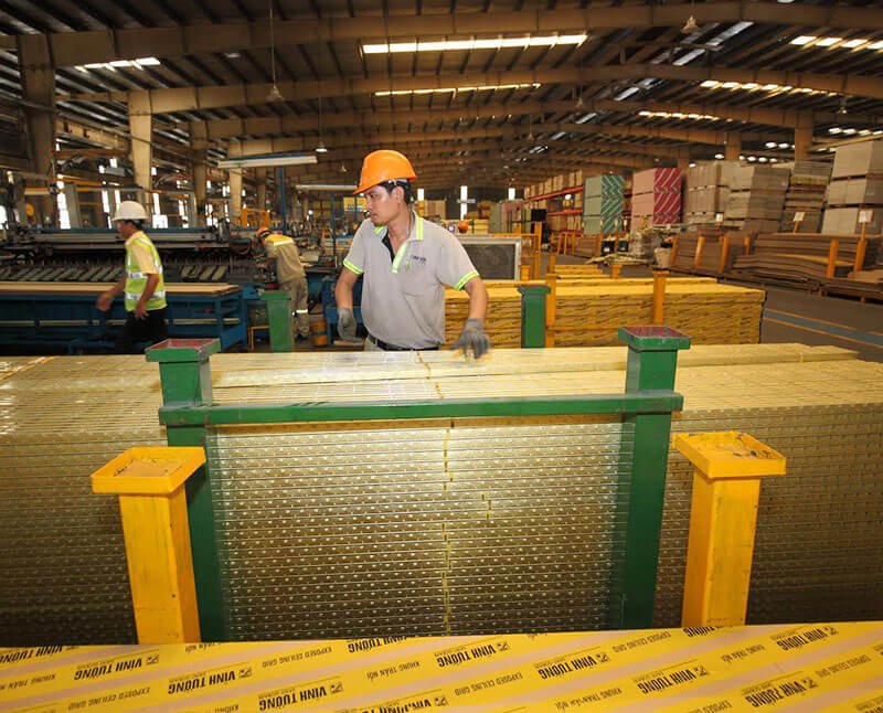 Vĩnh Tường giữ hơn 50% thị phần nội địa ngành trần và tường ngăn thạch cao