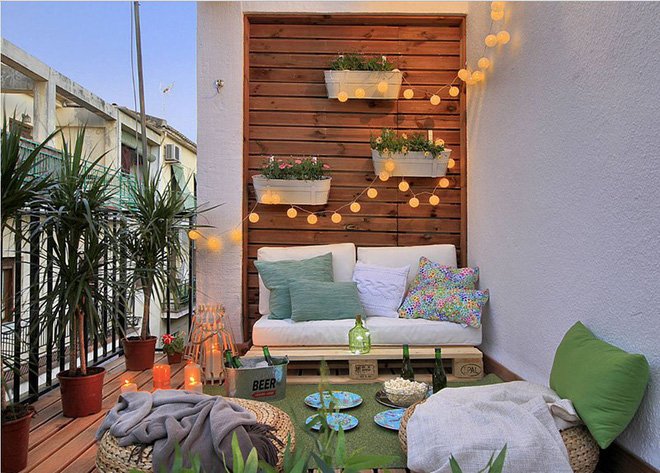 Thiết kế ban công Bohemian rực rỡ
