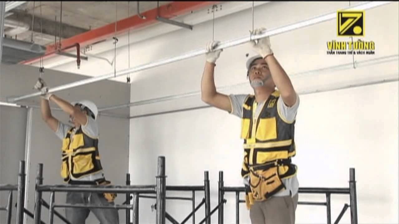 đội ngũ thi công trần thạch cao Vĩnh Tường