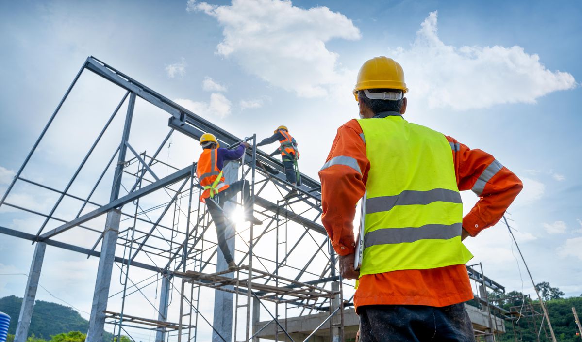 Thi công nhà lắp ghép thường diễn ra nhanh chóng, thuận lợi