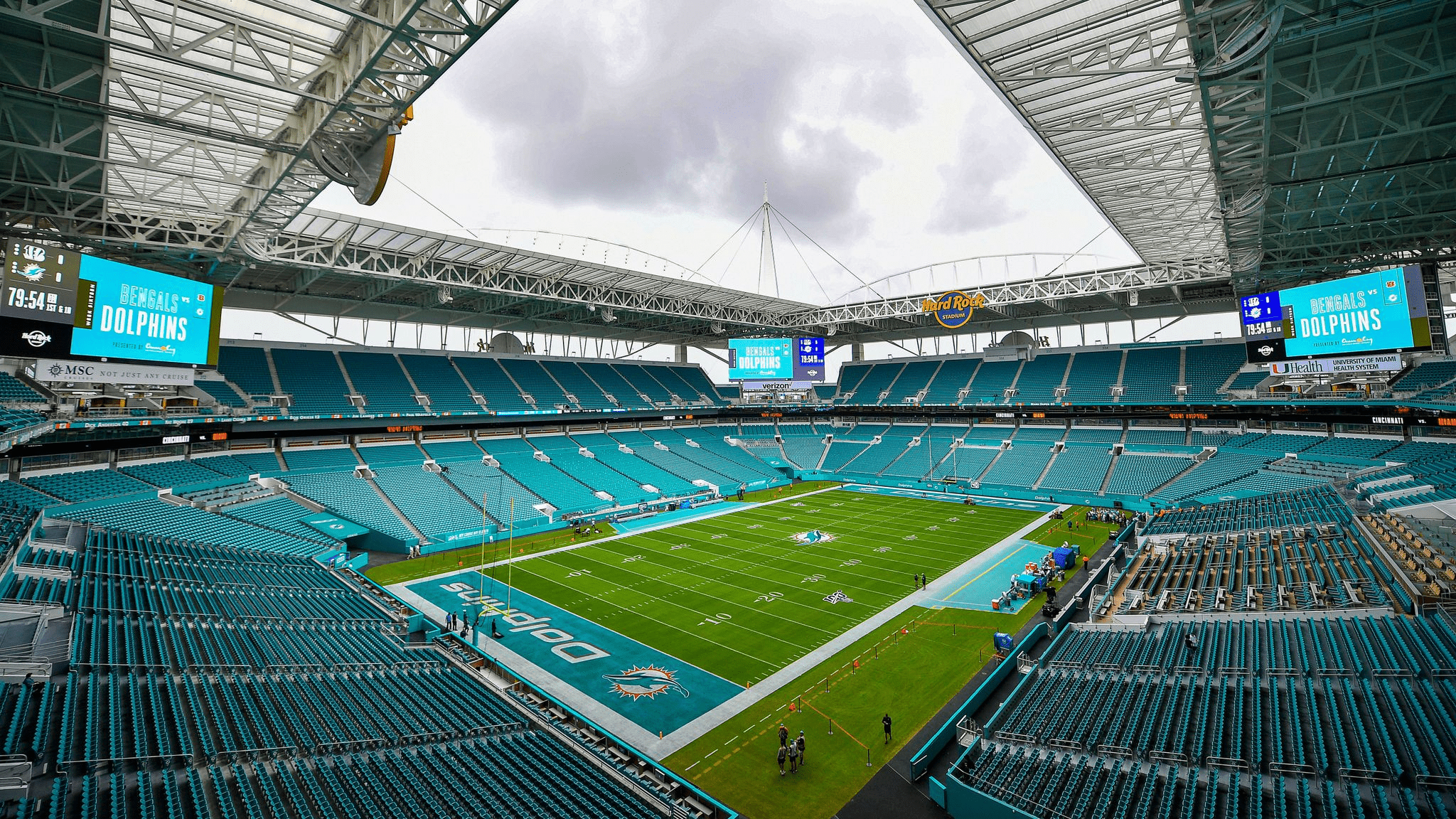 Sân vận động Miami thiết kế mái che rộng, hạn chế sự ảnh hưởng của khí hậu vùng nhiệt đới
